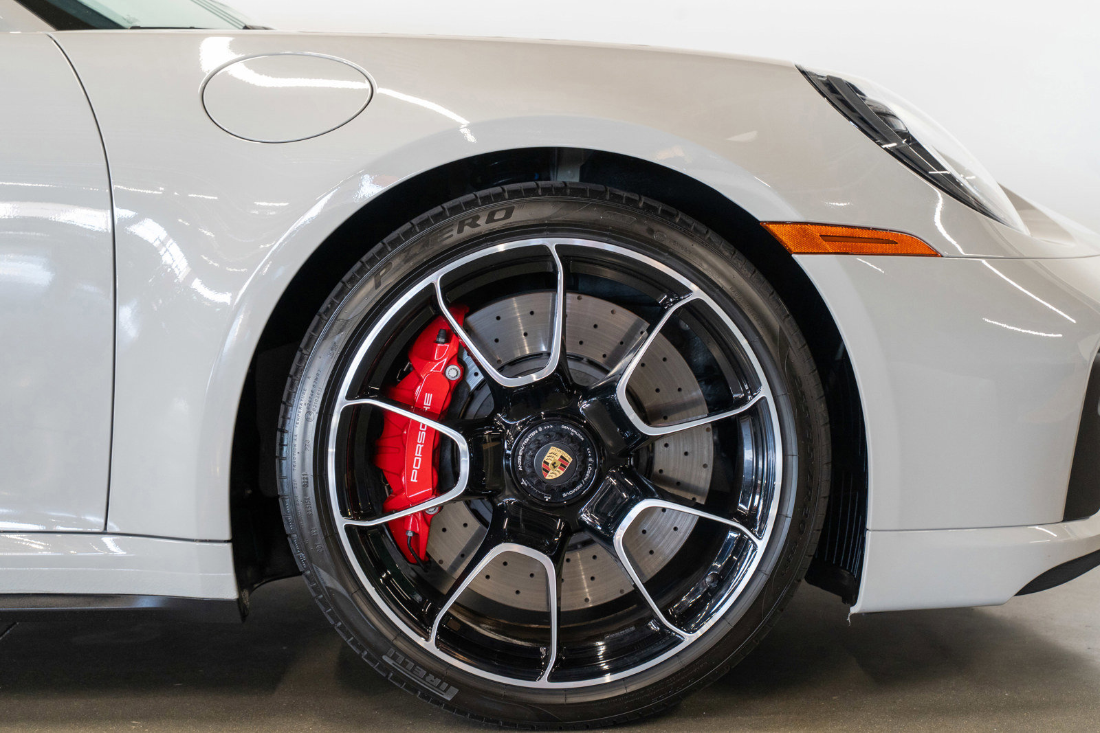 Used 2022 Porsche 911 Turbo AWD/4WD image 30