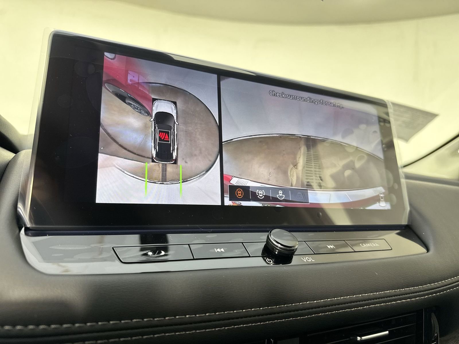 New 2026 Nissan Rogue Platinum w/ Platinum Premium Package image 9