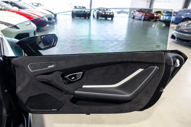 Used 2023 Lamborghini Huracan Tecnica RWD image 34