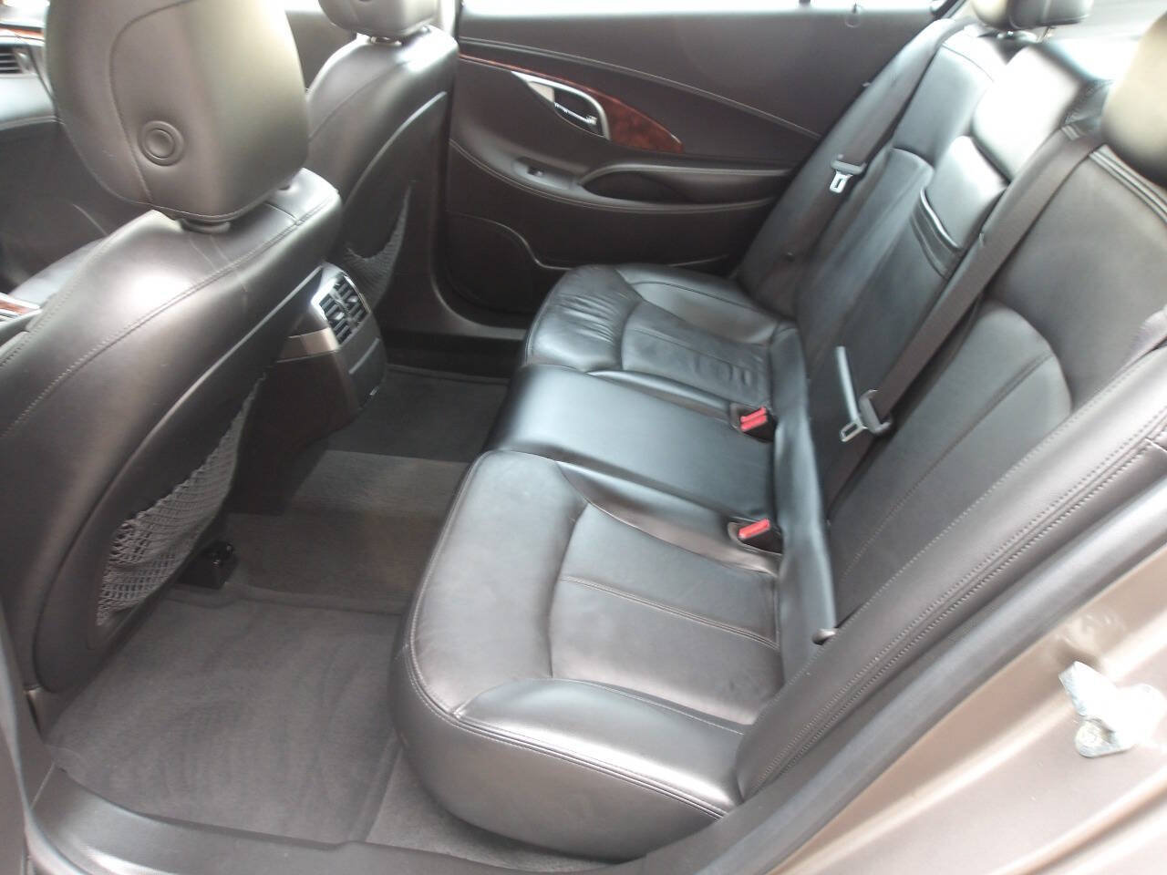 Used 2012 Buick LaCrosse Leather FWD image 23