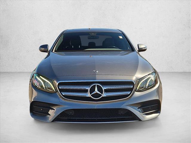 Used 2020 Mercedes-Benz E 350 Sedan image 2