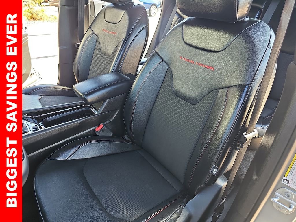 Used 2023 Jeep Compass Trailhawk image 14