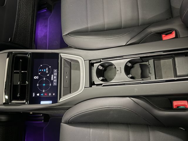 Certified 2025 Porsche Panamera GTS AWD/4WD image 34