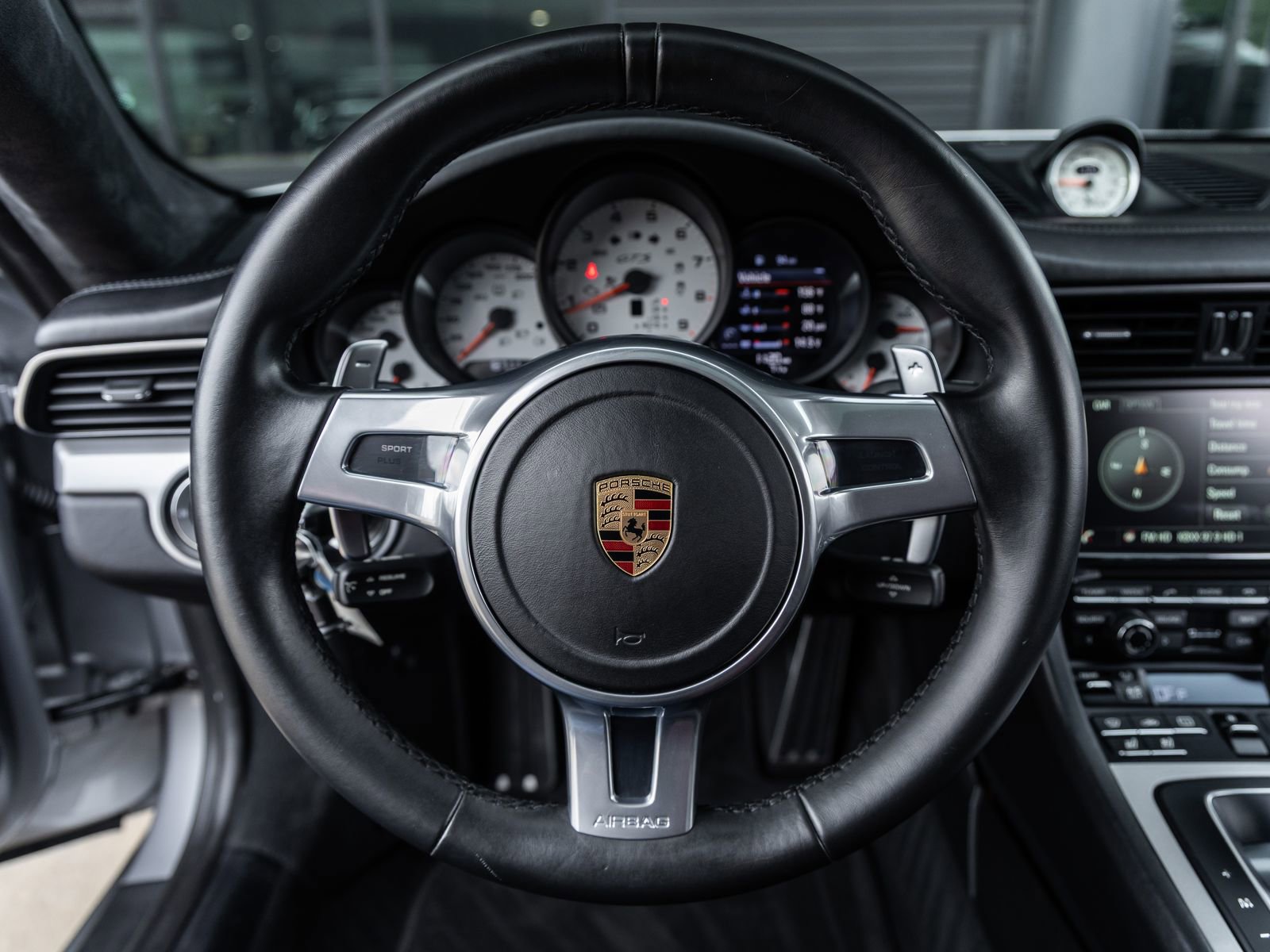 Used 2016 Porsche 911 Carrera GTS RWD image 38