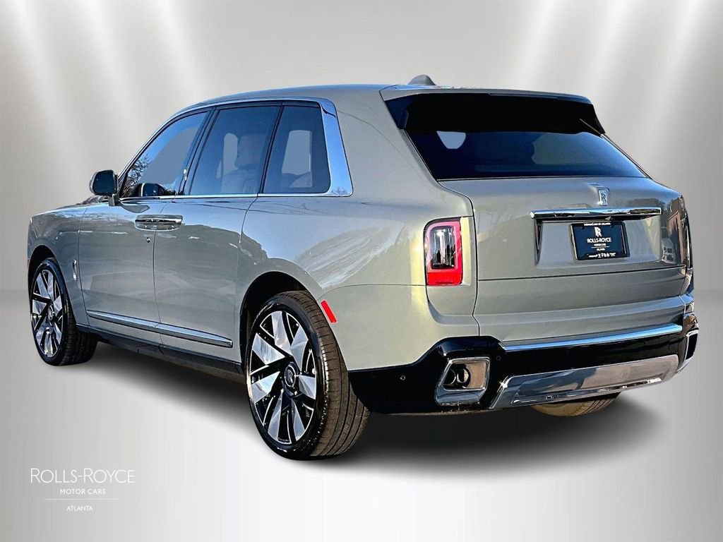 New 2026 Rolls-Royce Cullinan image 3
