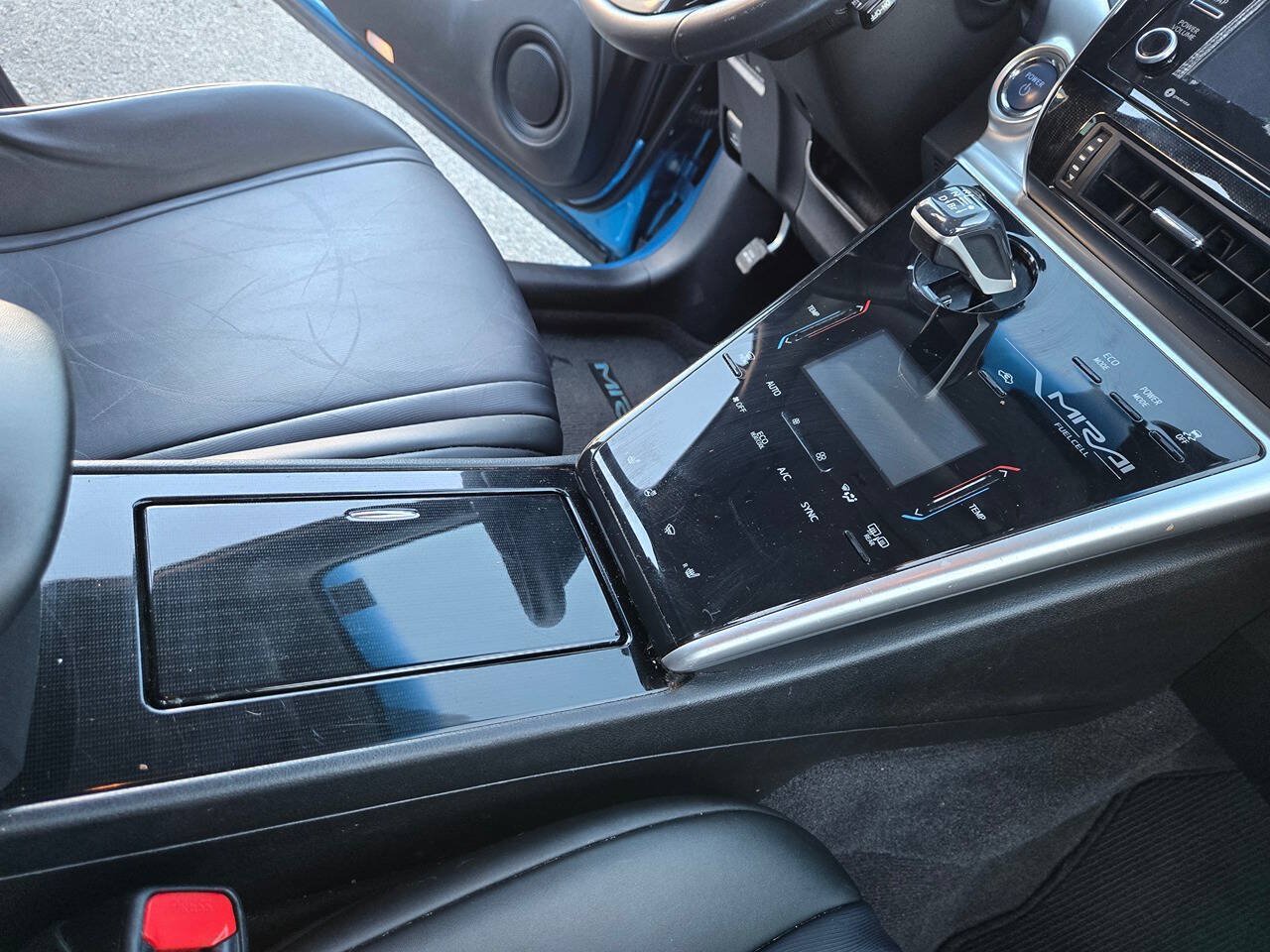 Used 2018 Toyota Mirai FWD image 36