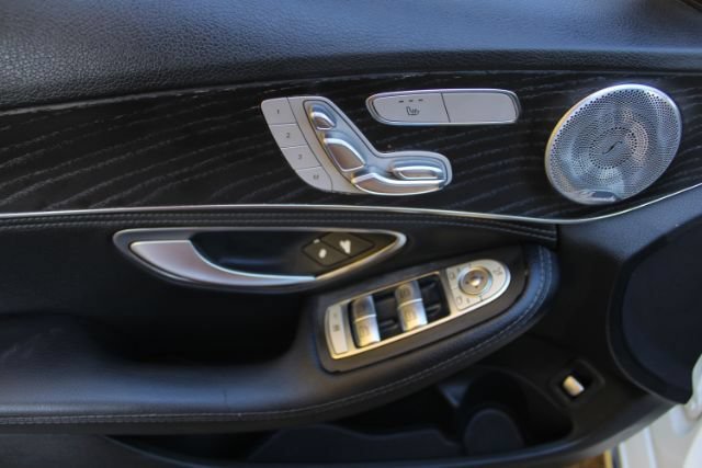 Used 2015 Mercedes-Benz C 300 4MATIC Sedan image 7