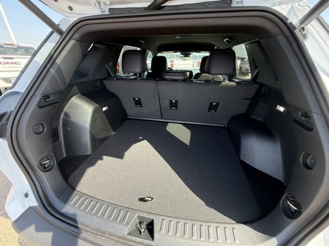 New 2027 Chevrolet Equinox RS w/ Safety and Technology Package AWD/4WD image 37