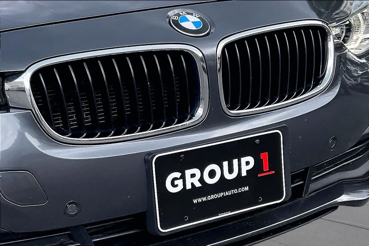 Used 2018 BMW 320i xDrive Sedan AWD/4WD image 31