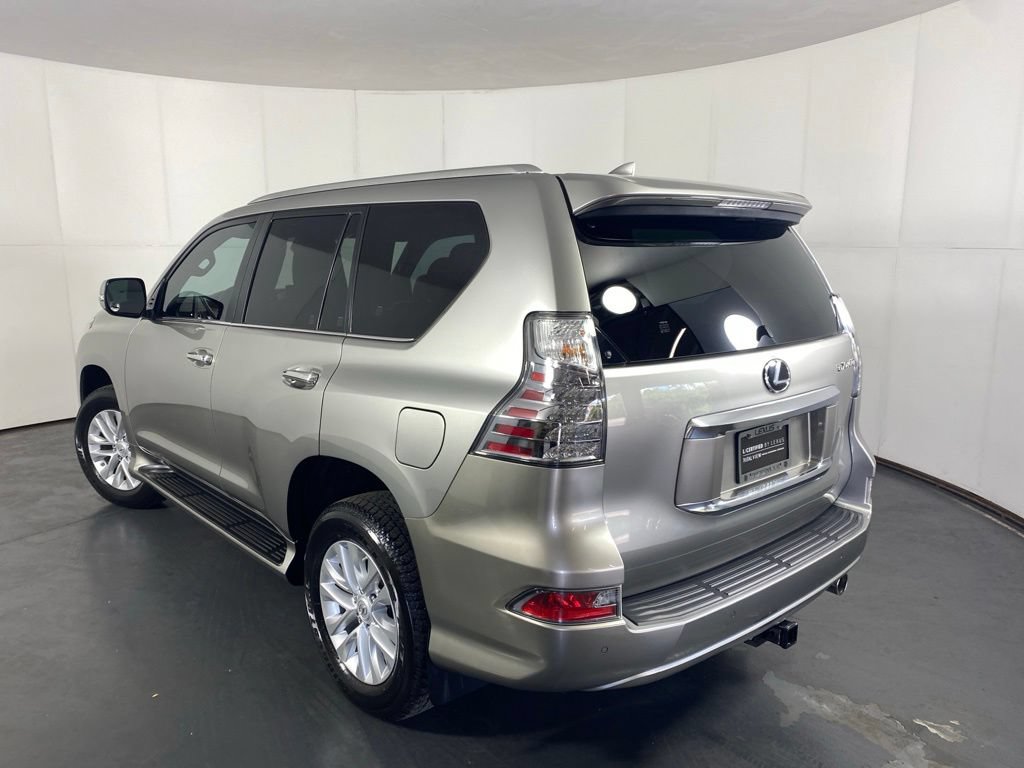 Certified 2022 Lexus GX 460 Premium w/ Premium Package AWD/4WD image 11