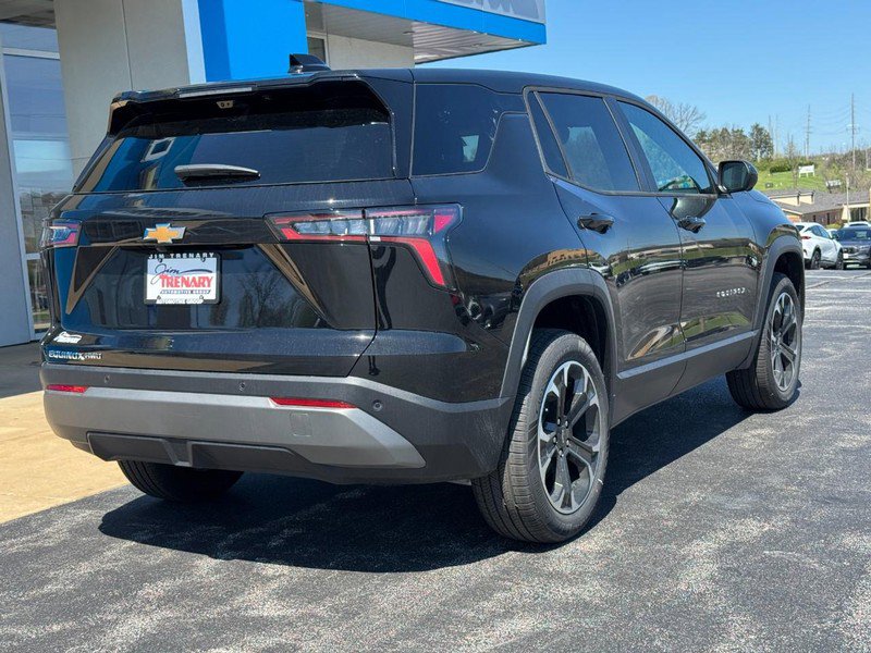New 2026 Chevrolet Equinox LT image 3