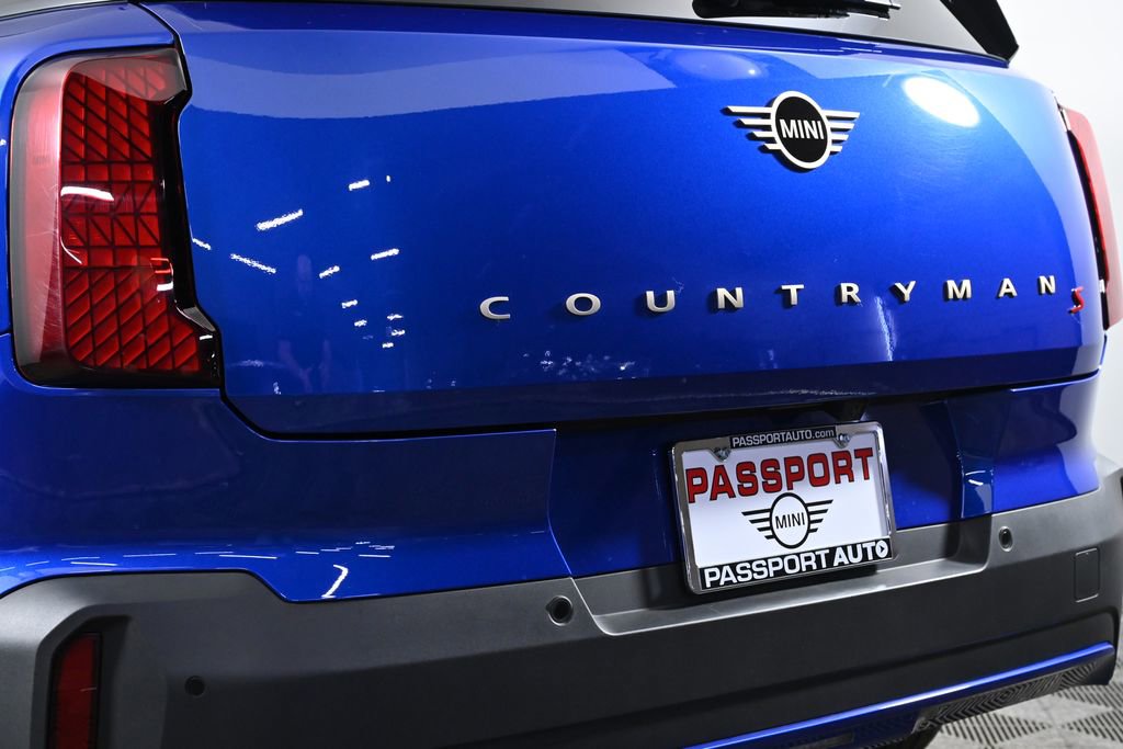 Used 2025 MINI Cooper Countryman S w/ Comfort Package Max image 7