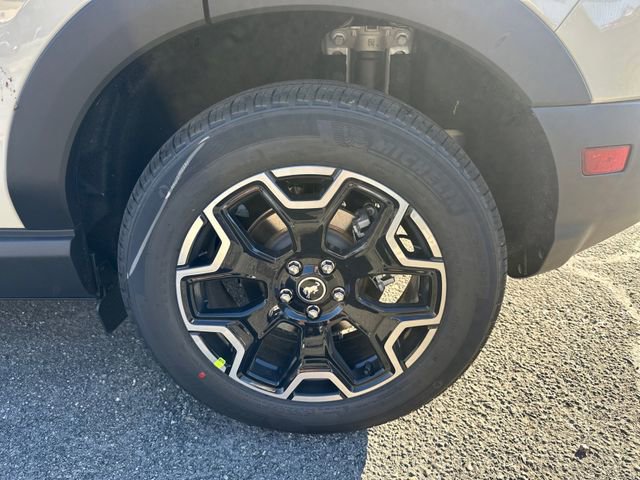 New 2025 Ford Bronco Sport Outer Banks w/ Outer Banks Tech Package+ image 14