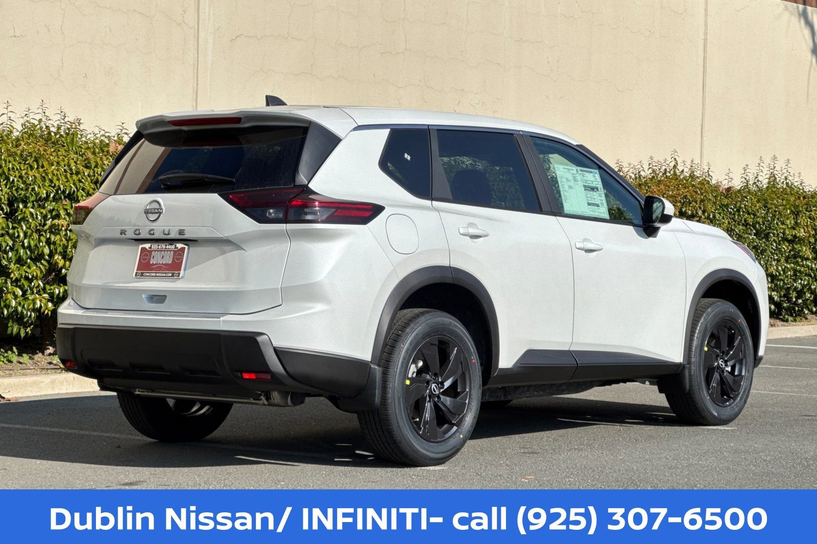 New 2026 Nissan Rogue SV w/ Cold Weather Package FWD image 4