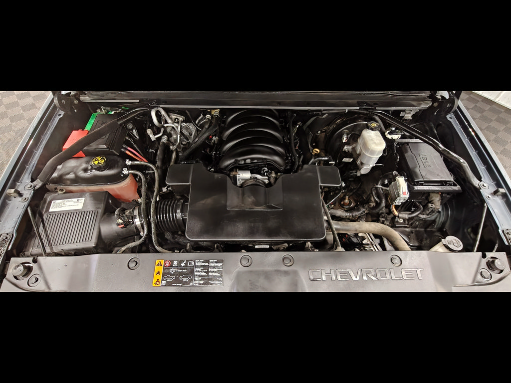 Used 2019 Chevrolet Suburban Premier RWD image 58