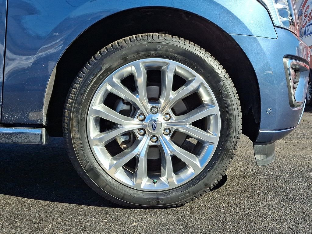 Used 2019 Ford Expedition Platinum image 10