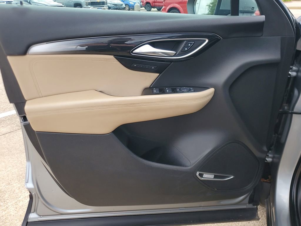 Used 2024 Buick Envision Preferred image 16