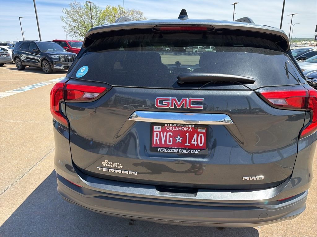 Used 2018 GMC Terrain SLE w/ Driver Convenience Package image 7