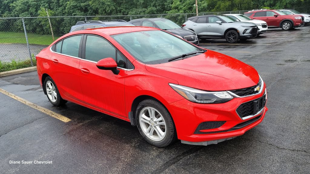 Used 2017 Chevrolet Cruze LT w/ Convenience Package FWD image 8