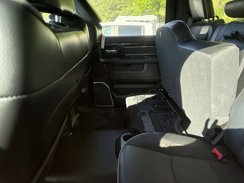 Used 2022 RAM 3500 Laramie AWD/4WD image 10