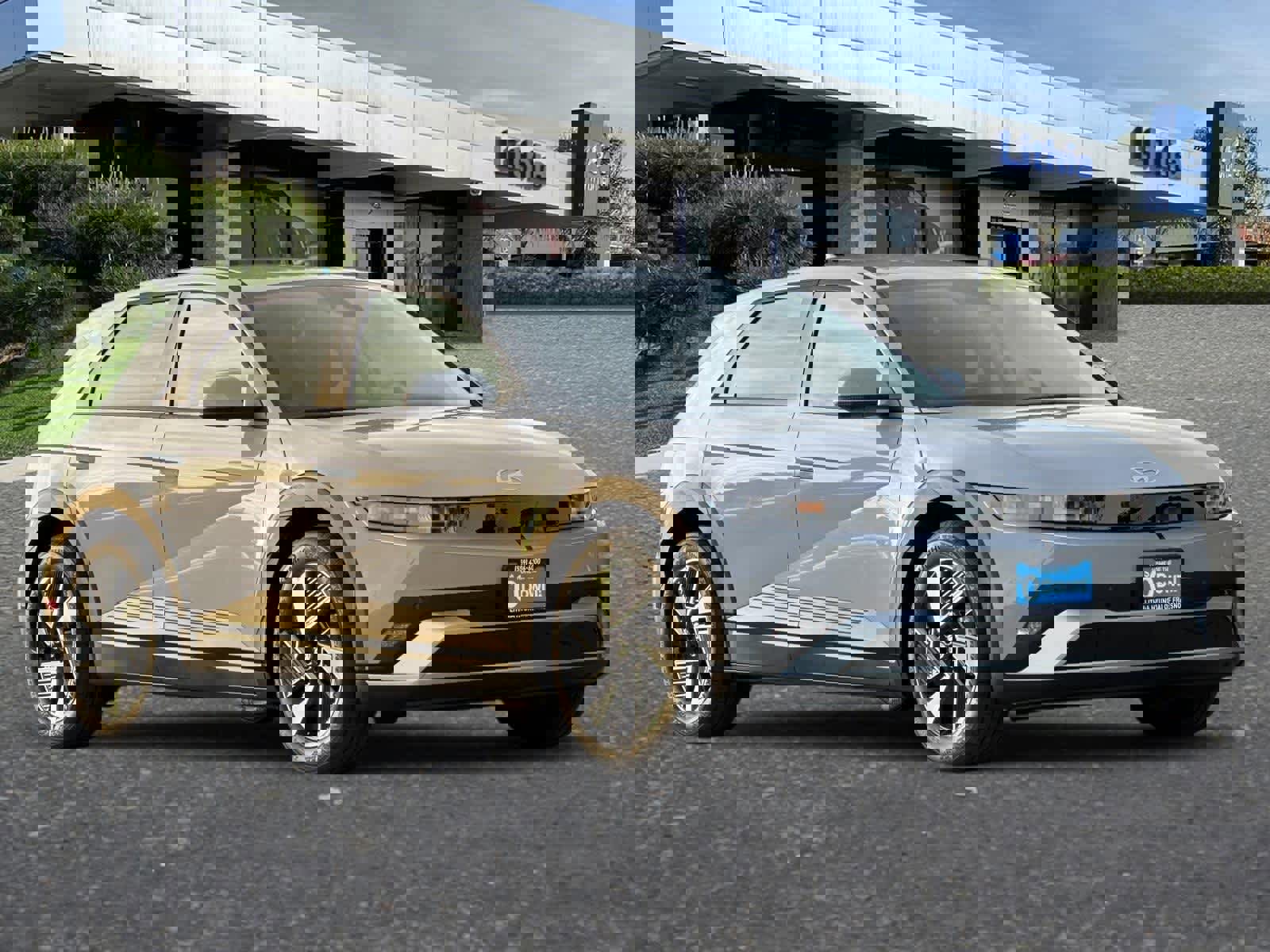 New 2026 Hyundai Ioniq 5 SE image 9