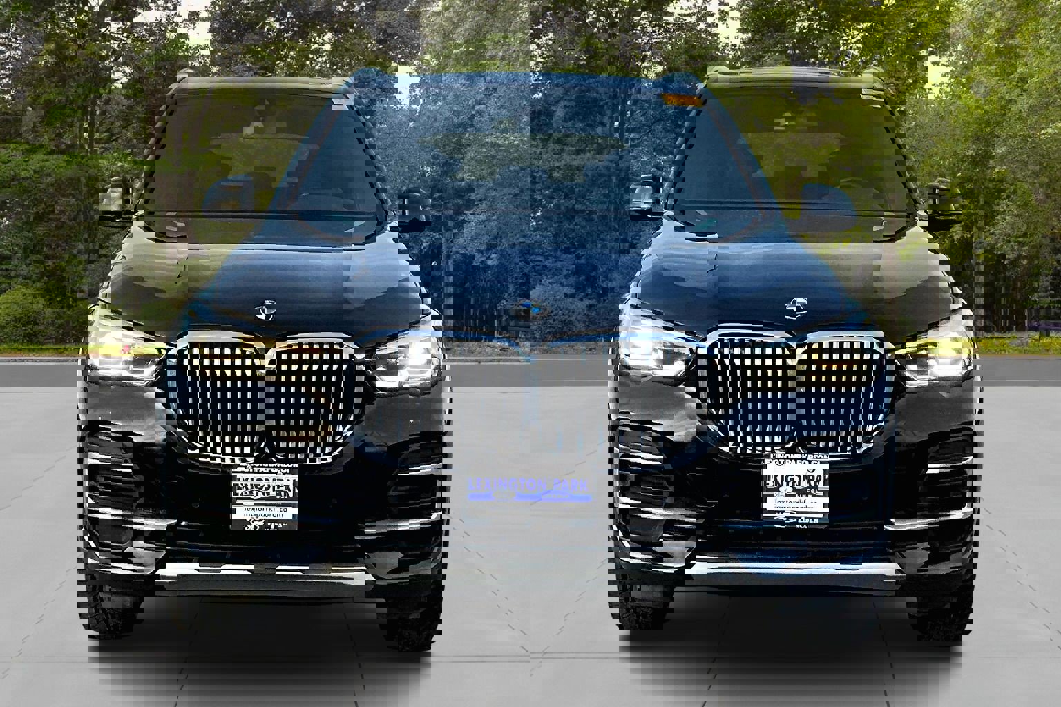 Used 2022 BMW X5 xDrive40i image 2