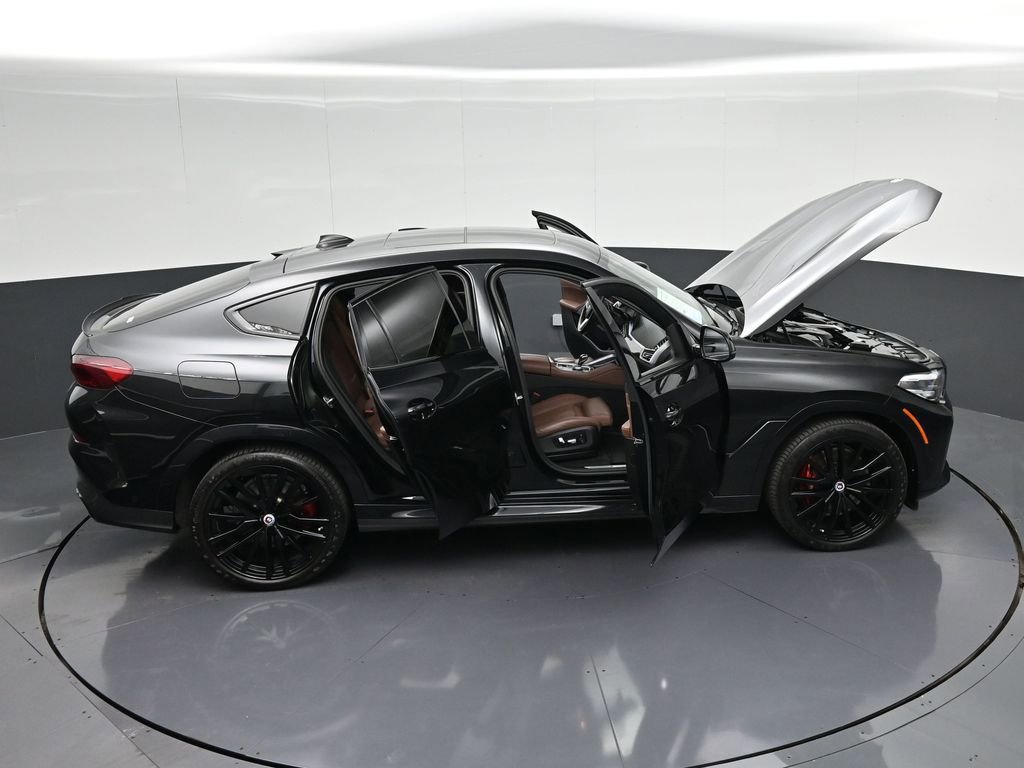 Used 2023 BMW X6 M50i w/ Dynamic Handling Package AWD/4WD image 47