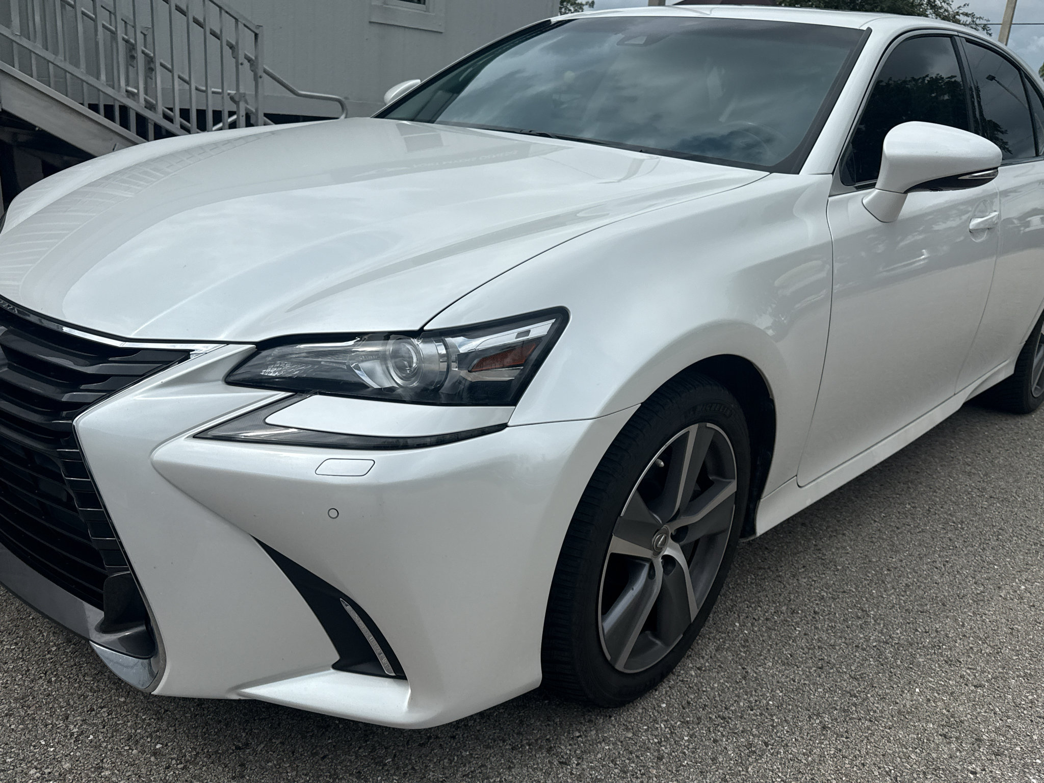 Used 2018 Lexus GS 350 AWD w/ Premium Package image 3