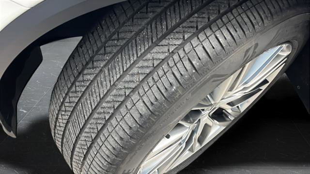 Used 2024 Acura MDX SH-AWD w/ Advance Package image 38