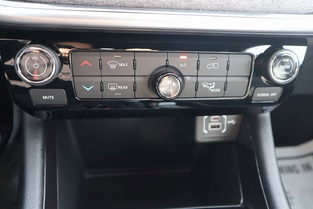 New 2026 Jeep Compass Latitude image 12