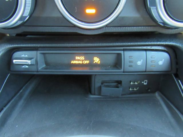 Used 2019 MAZDA MX-5 Miata RF Grand Touring image 37