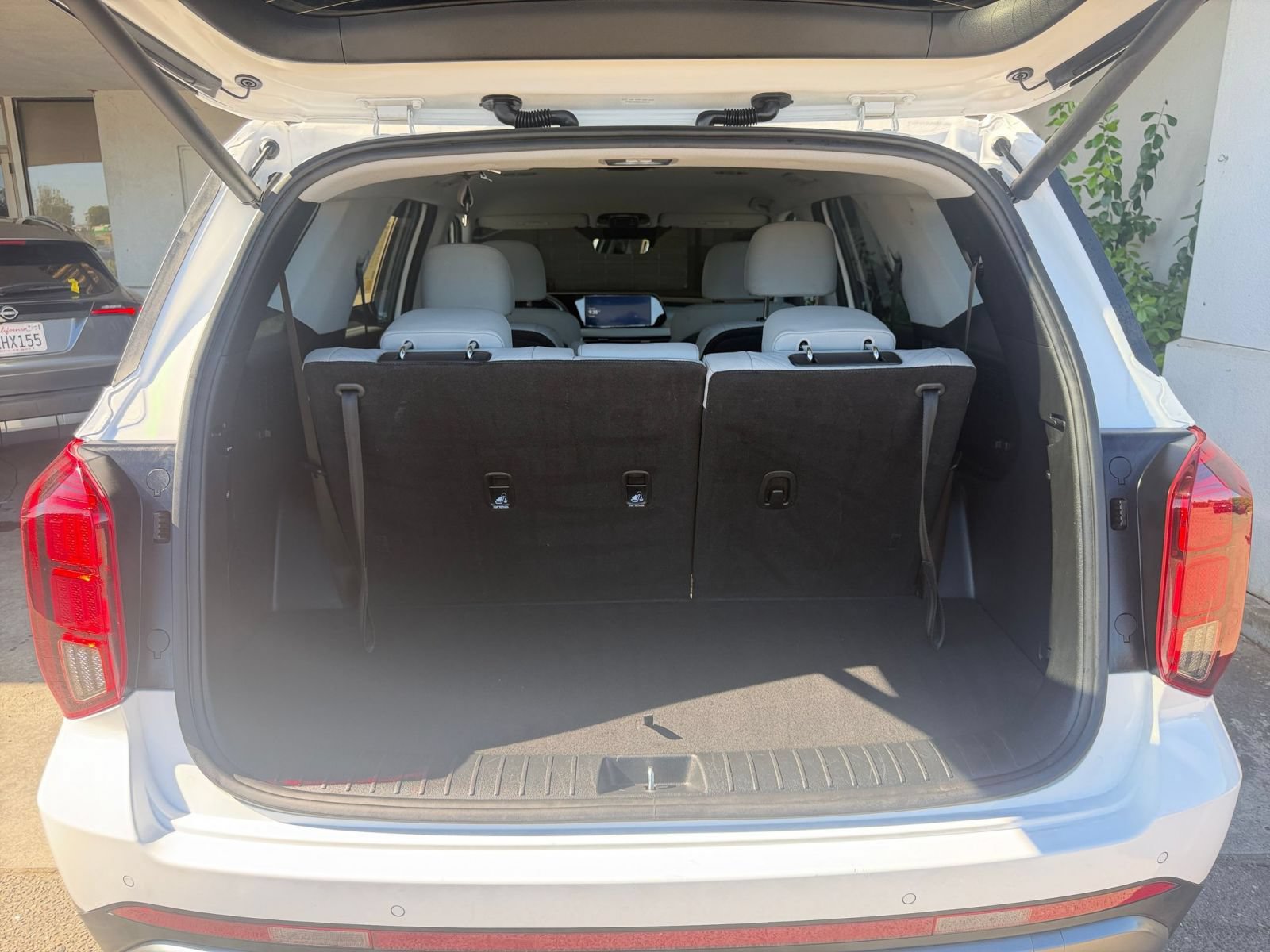 Used 2025 Hyundai Palisade SEL FWD image 35
