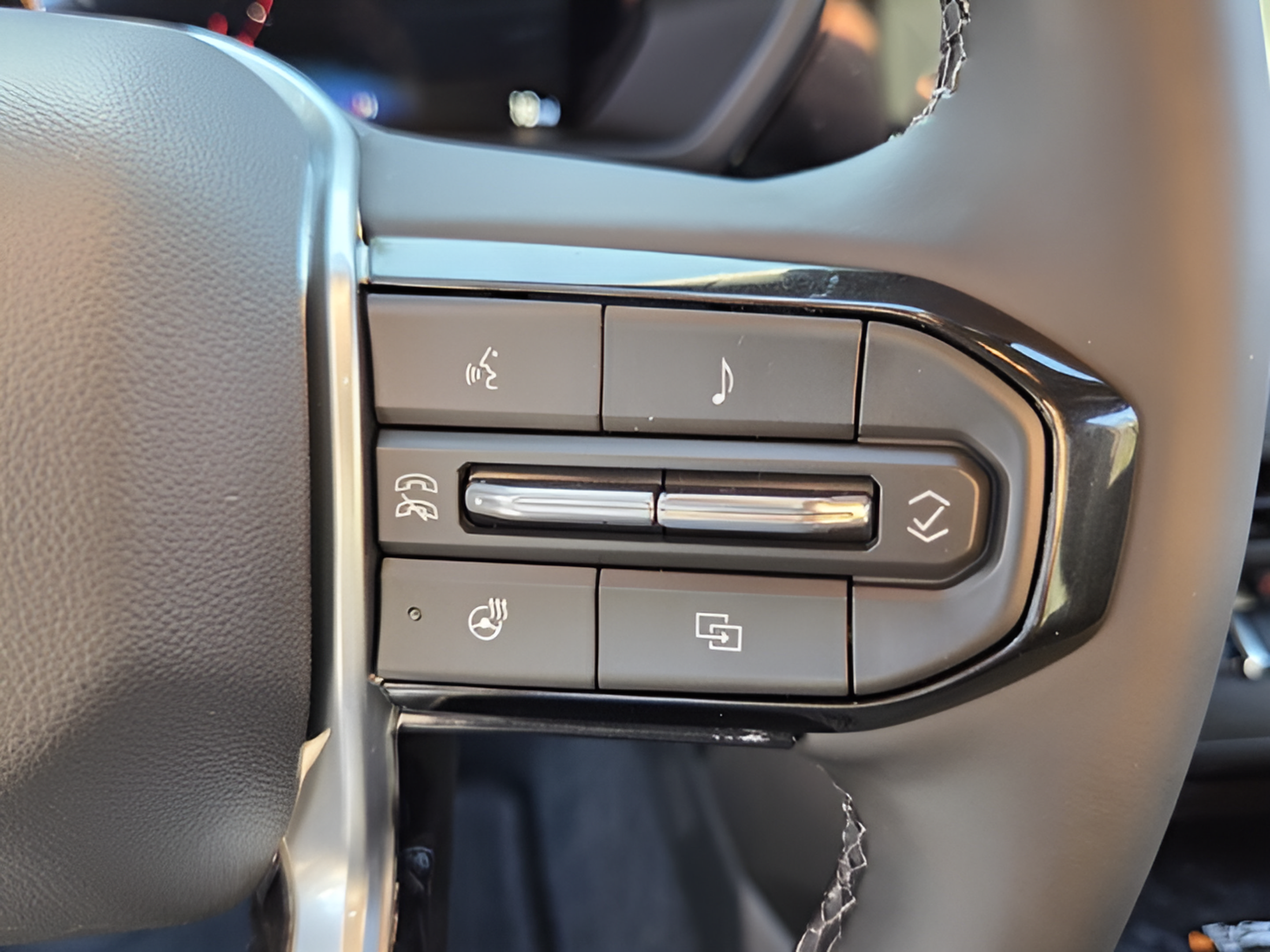 New 2026 Chevrolet Colorado Trail Boss AWD/4WD image 31