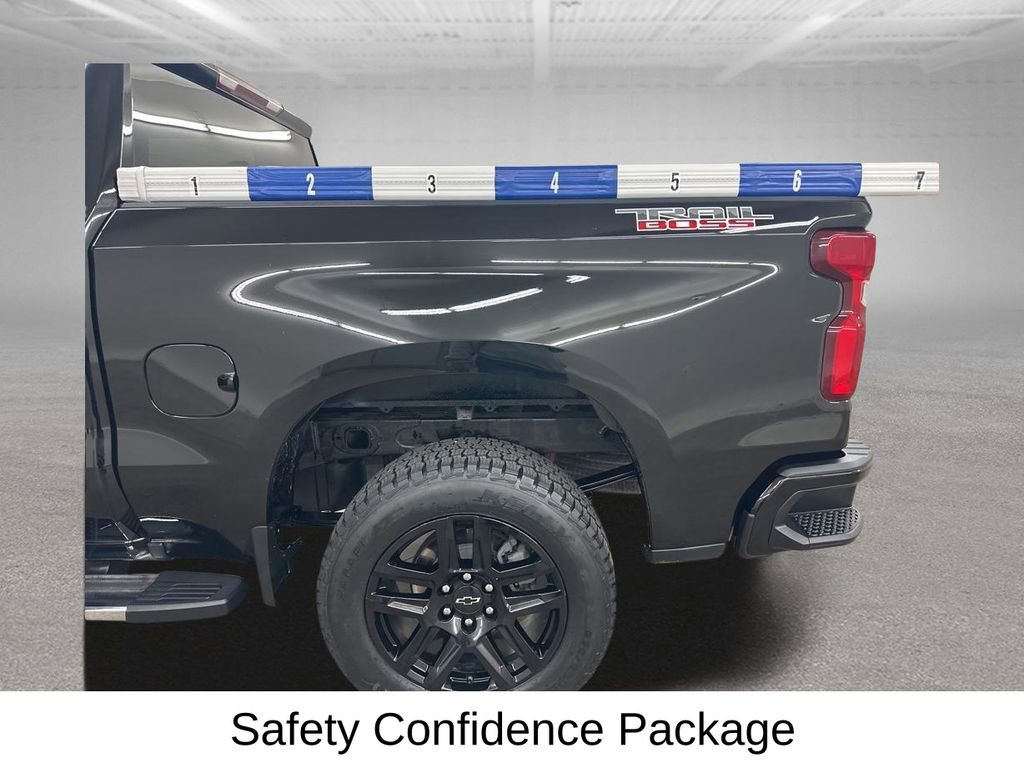 Certified 2022 Chevrolet Silverado 1500 Custom Trail Boss w/ Safety Confidence Package AWD/4WD image 18