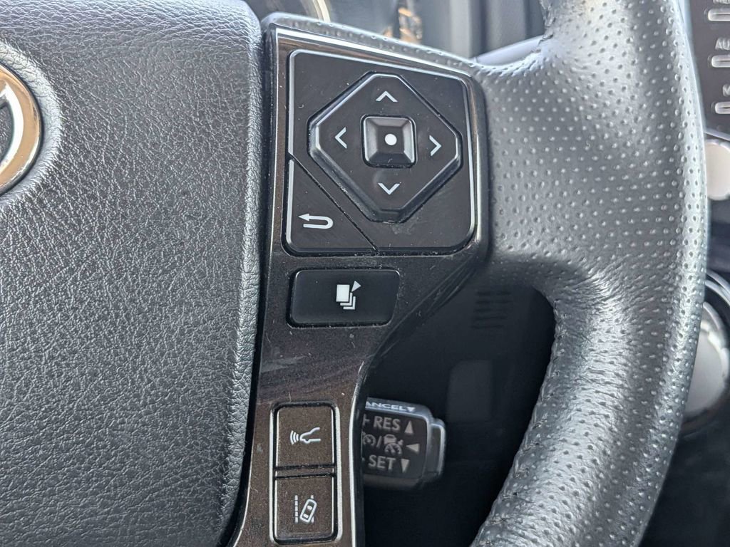 Used 2023 Toyota 4Runner TRD Off-Road image 22