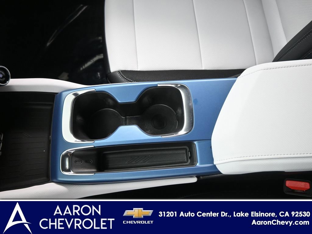 New 2026 Chevrolet Equinox EV LT AWD/4WD image 19