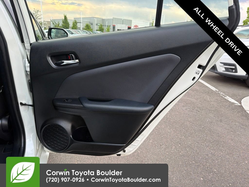 Used 2020 Toyota Prius LE w/ Carpet Mat Package AWD/4WD image 12