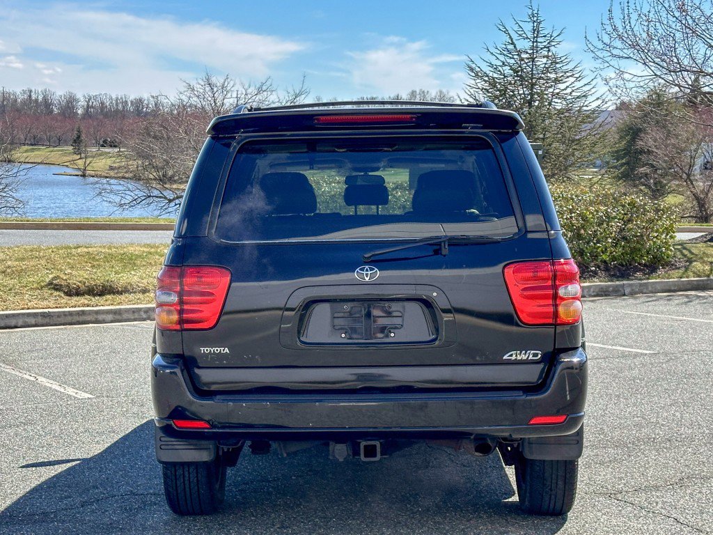 Used 2004 Toyota Sequoia Limited image 12