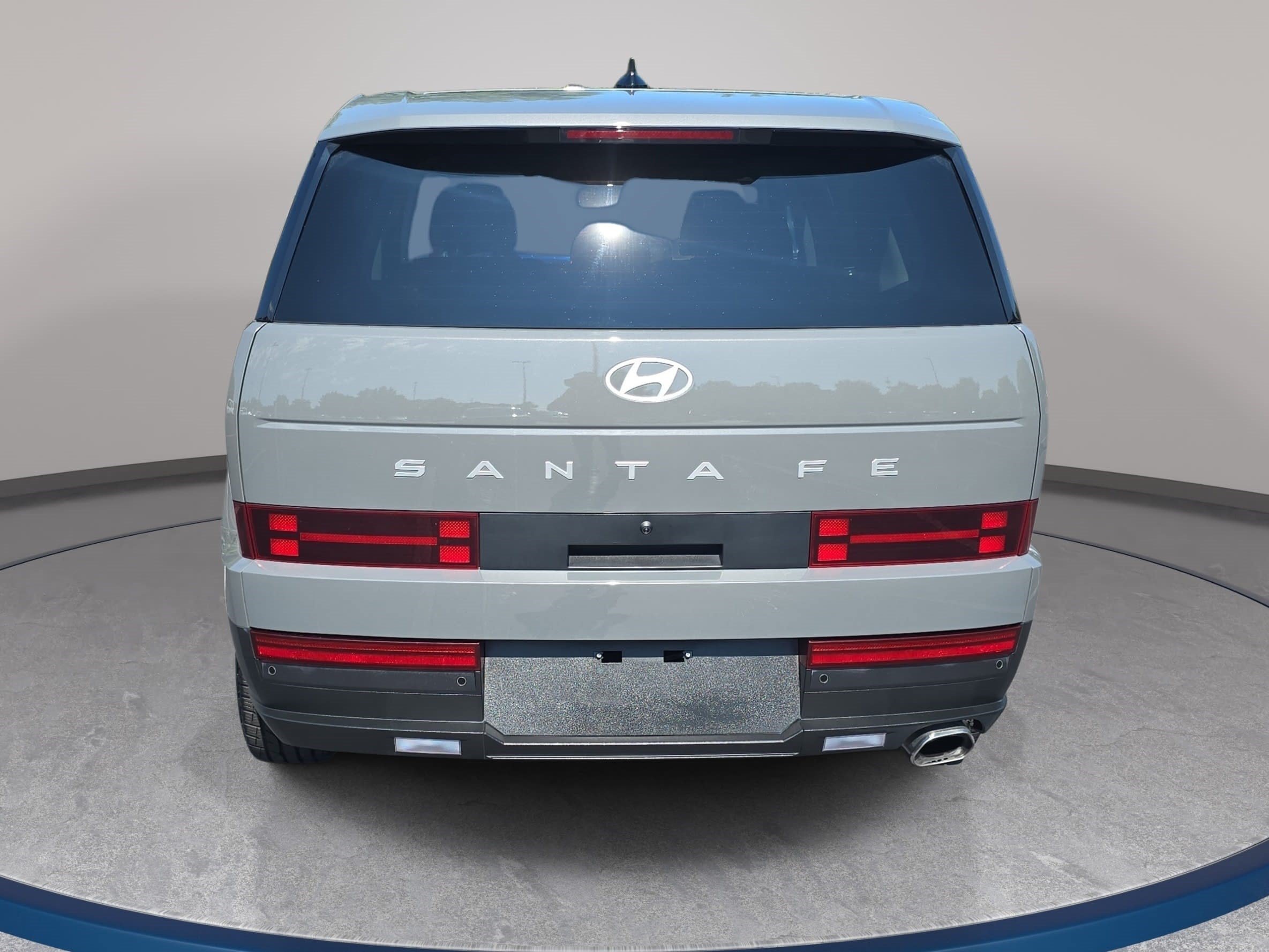 Used 2024 Hyundai Santa Fe SE FWD image 6