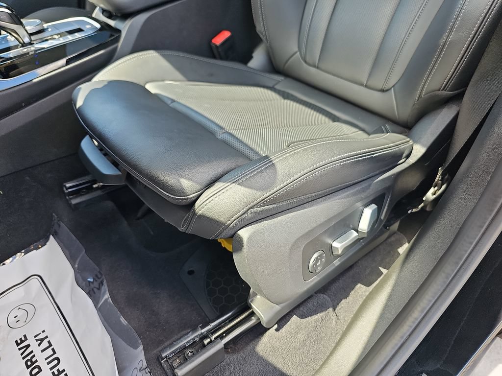 Used 2023 BMW X3 sDrive30i w/ Premium Package w/ZPA RWD image 28