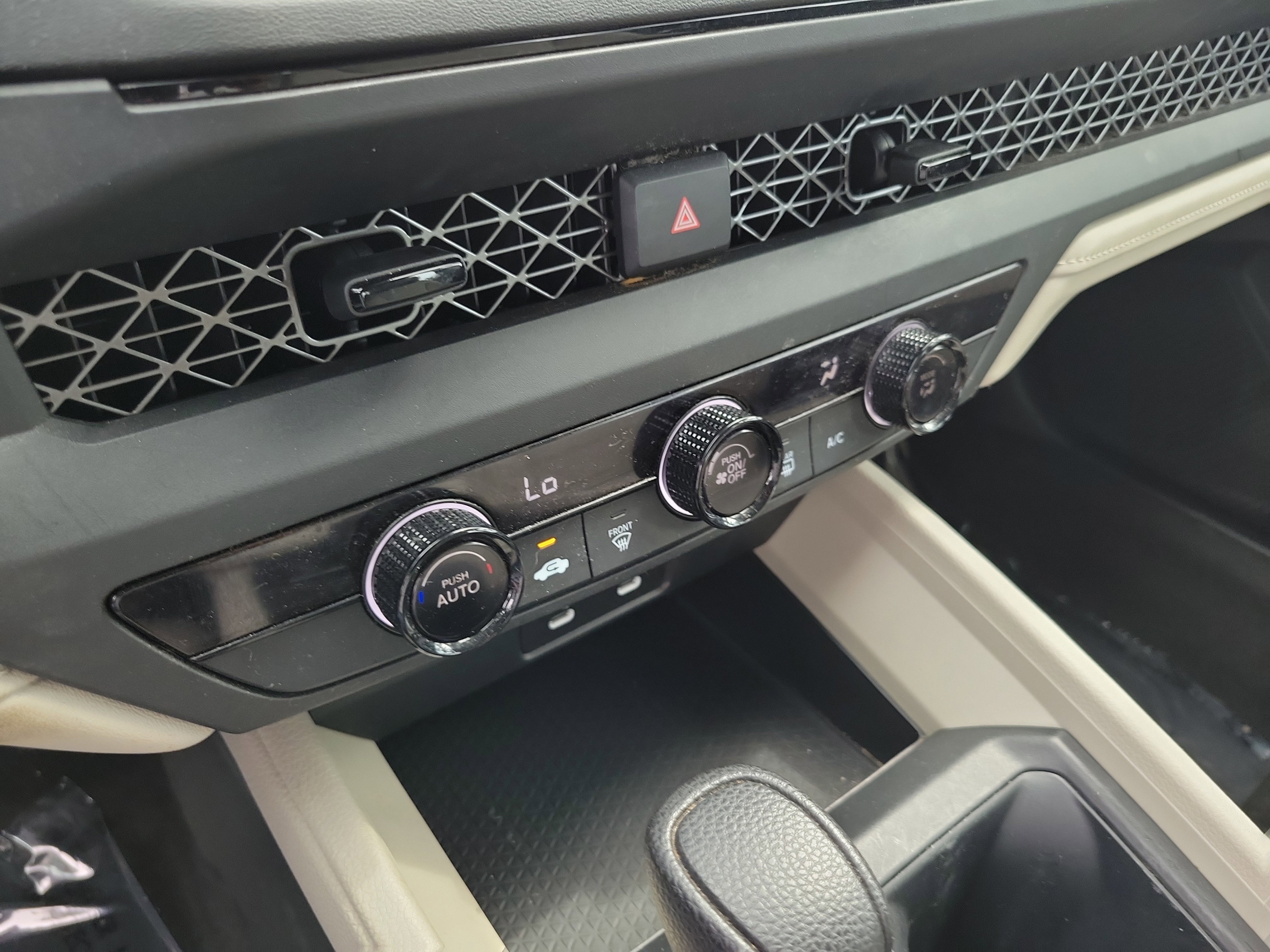 Certified 2023 Honda Accord LX image 22