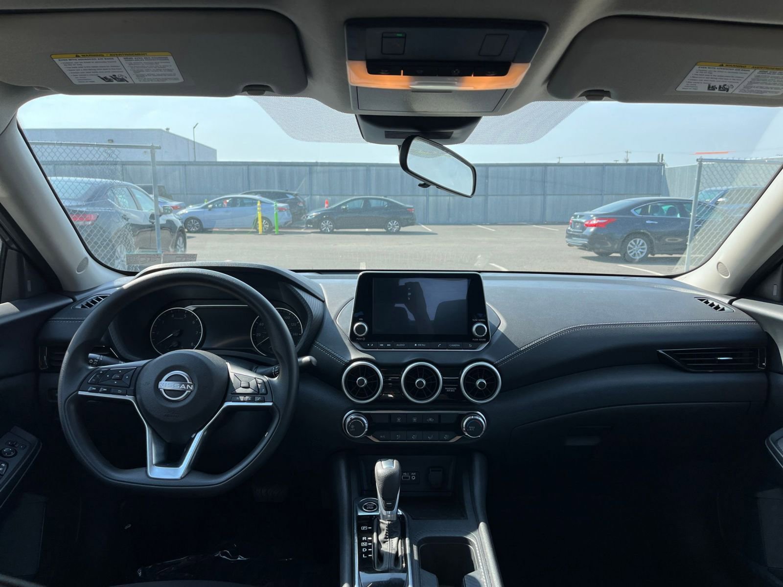 Used 2025 Nissan Sentra SV FWD image 32