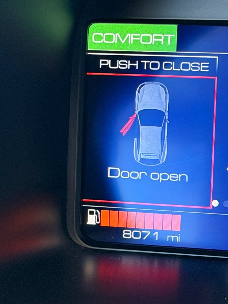 Certified 2020 Ferrari GTC4Lusso T image 28