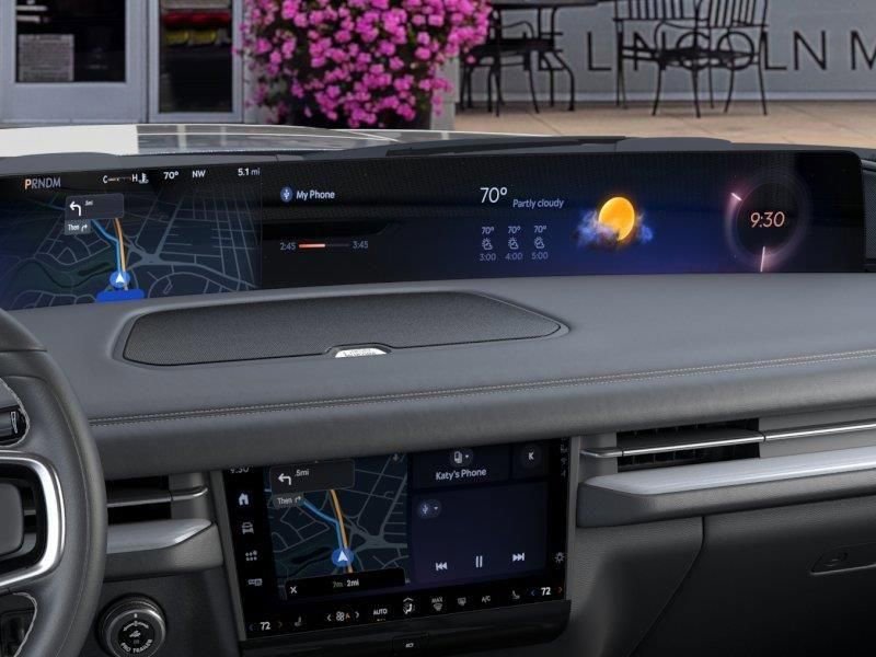 New 2026 Lincoln Navigator L Reserve AWD/4WD image 14