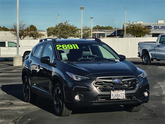 Used 2024 Subaru Crosstrek 2.5i Limited w/ Crosstrek Mirror Package image 3