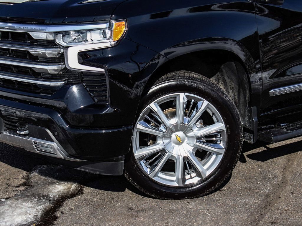 Used 2023 Chevrolet Silverado 1500 High Country image 44