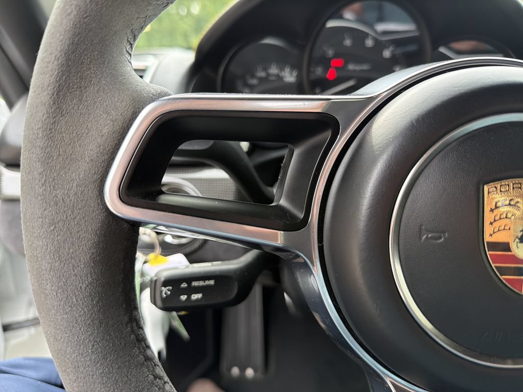 Certified 2016 Porsche Boxster Spyder RWD image 5