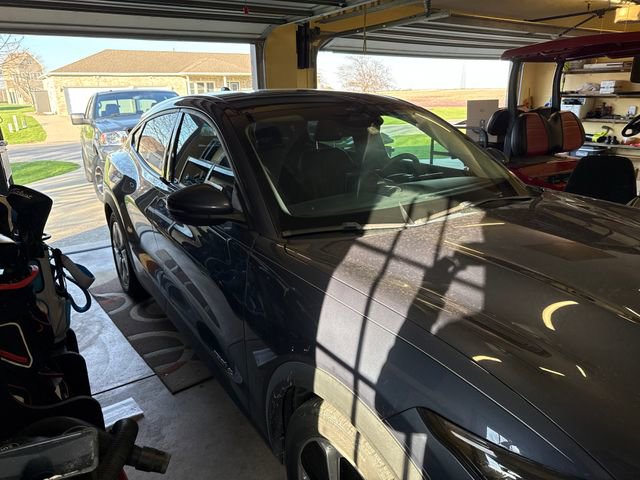 Used 2021 Ford Mustang Mach-E Select w/ Comfort/Appearance Package image 9