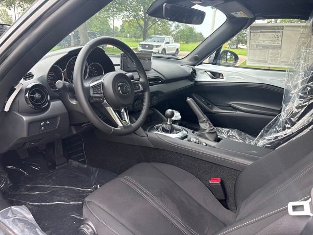 New 2026 MAZDA MX-5 Miata Club w/ Weather Package RWD image 12