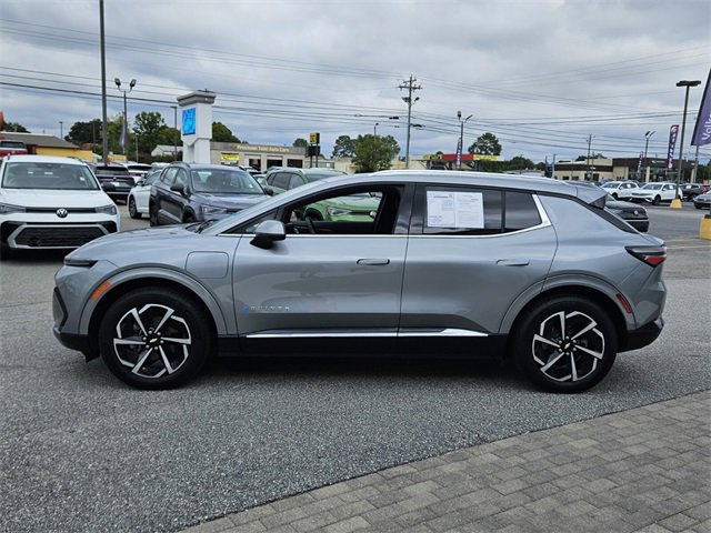 Used 2024 Chevrolet Equinox EV LT image 4